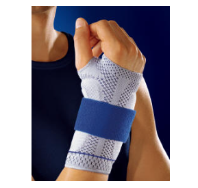 Bauerfeind Manutrain Wrist Support 11051504080704 Titan Left, 4	